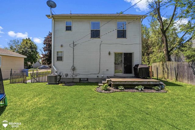 6428 Saline Drive, Waterford Twp, MI 48329