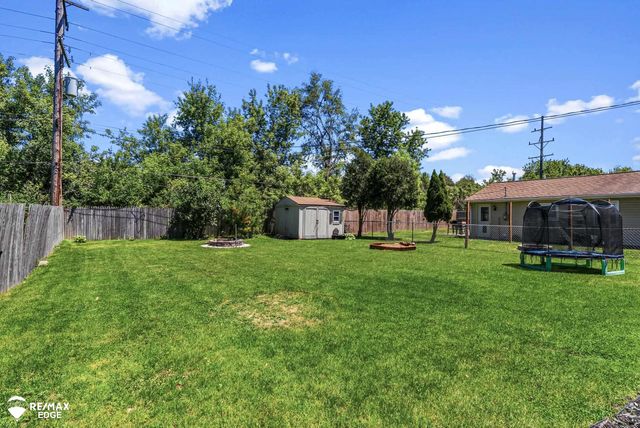6428 Saline Drive, Waterford Twp, MI 48329