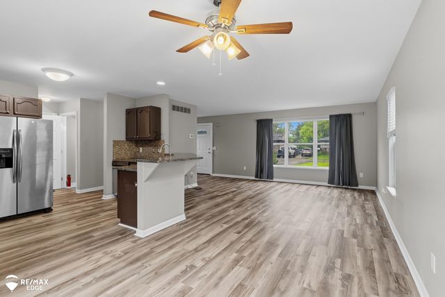 6428 Saline Drive, Waterford Twp, MI 48329