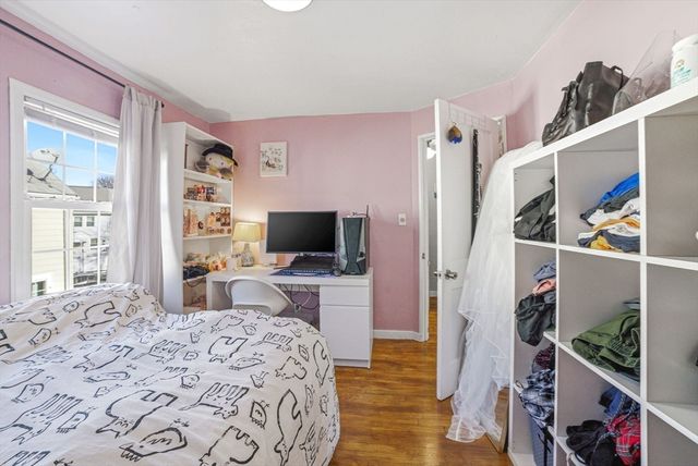 19 Keyes St, Quincy, MA 02169