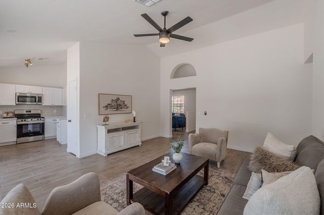 3608 W FAIRVIEW Lane, Chandler, AZ 85226