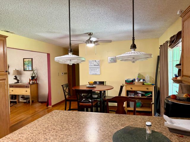 18946 Noland Lane, Neosho, MO 64850