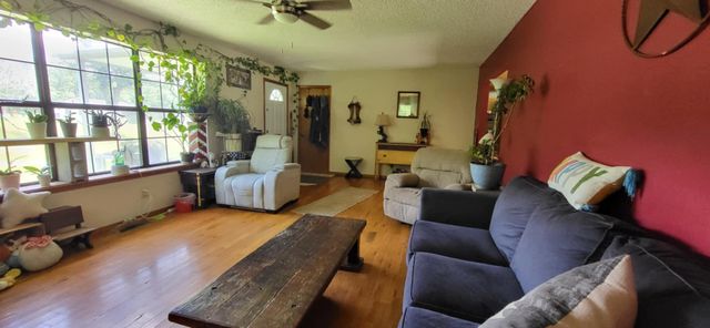 18946 Noland Lane, Neosho, MO 64850
