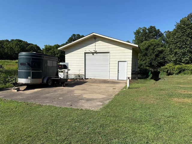 18946 Noland Lane, Neosho, MO 64850
