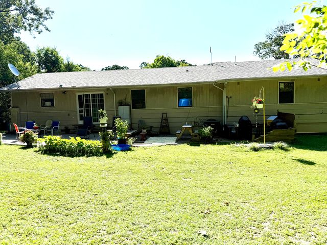 18946 Noland Lane, Neosho, MO 64850