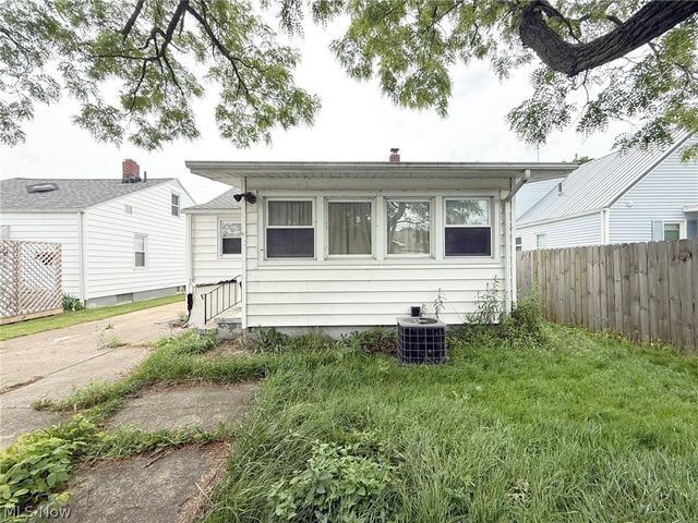 1361 Leavitt Road, Lorain, OH 44052