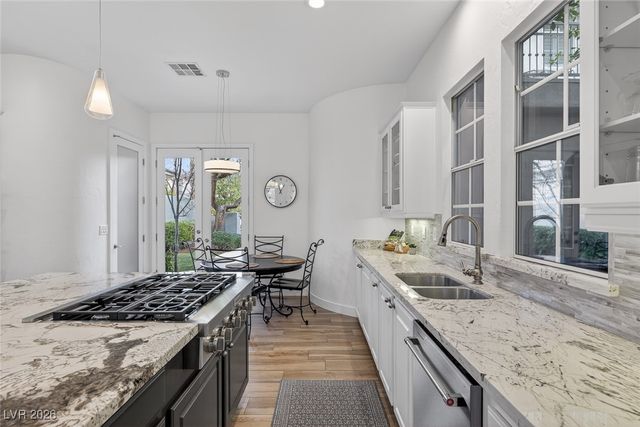 2805 Evening Rock Street, Las Vegas, NV 89135