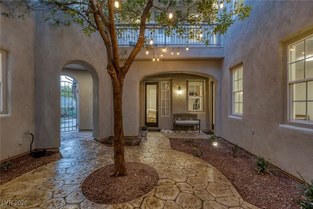 2805 Evening Rock Street, Las Vegas, NV 89135