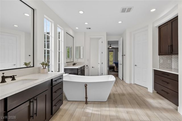 2805 Evening Rock Street, Las Vegas, NV 89135