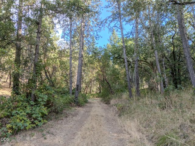 3583 S Stage Road Lot 10, Medford, OR 97501