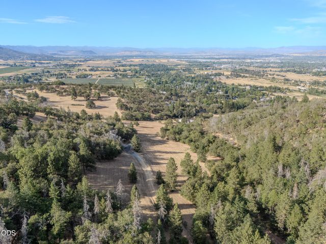 3583 S Stage Road Lot 10, Medford, OR 97501