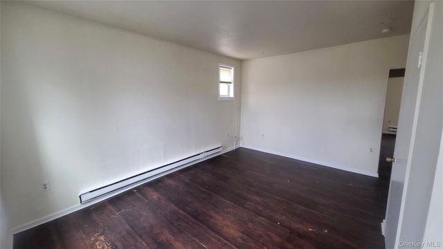 67 Academy St 3, Poughkeepsie, NY 12601