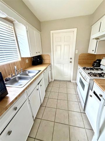 4808 Fairhaven Street, Pasadena, TX 77505