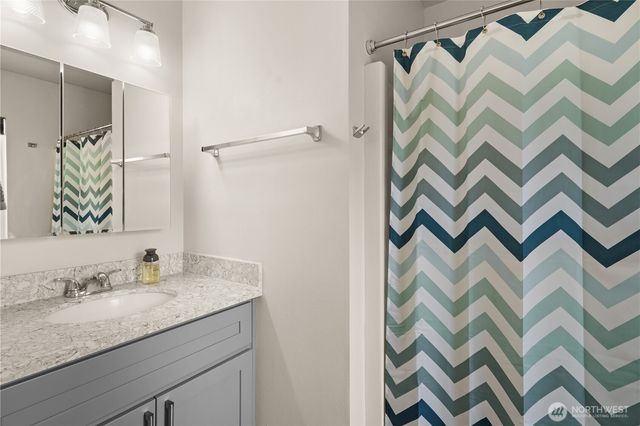 193 NE Max William Loop, Poulsbo, WA 98370