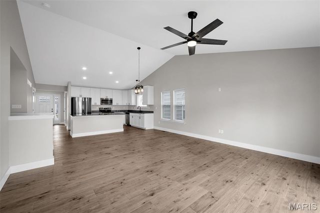 113 Sommerset Court, O'fallon, MO 63367