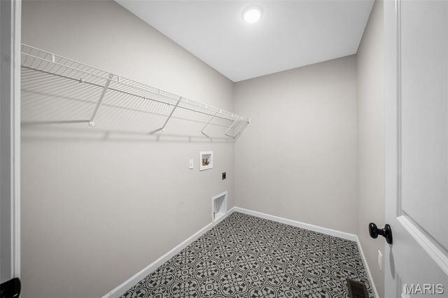 113 Sommerset Court, O'fallon, MO 63367