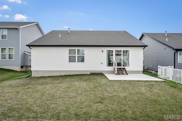 113 Sommerset Court, O'fallon, MO 63367
