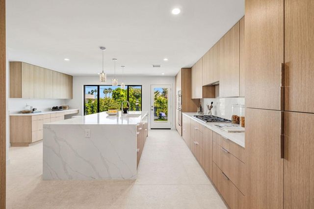 73306 Juniper Street, Palm Desert, CA 92260