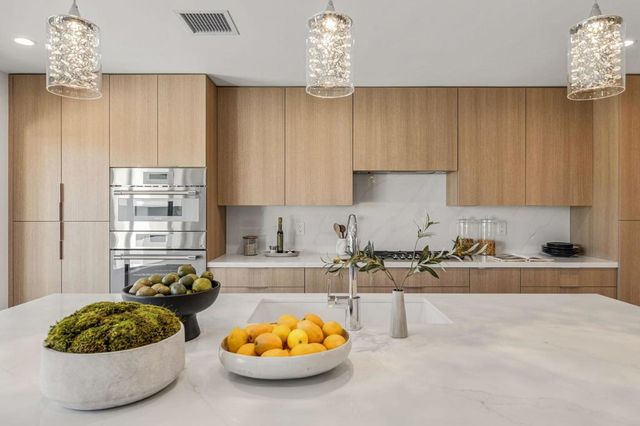 73306 Juniper Street, Palm Desert, CA 92260