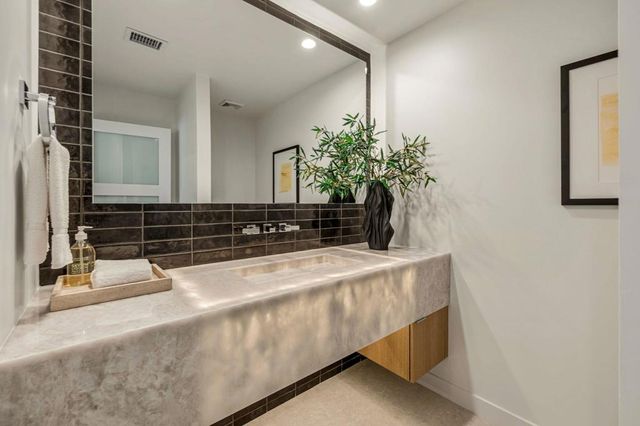 73306 Juniper Street, Palm Desert, CA 92260