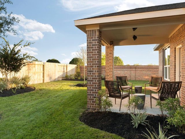 411 Gram Hill Drive, Montgomery, TX 77316
