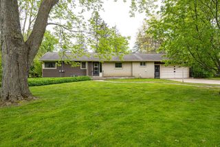 5419 LONG COURT, Appleton, WI 54914
