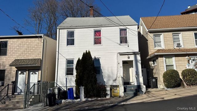 22 Grove Street, Staten Island, NY 10304