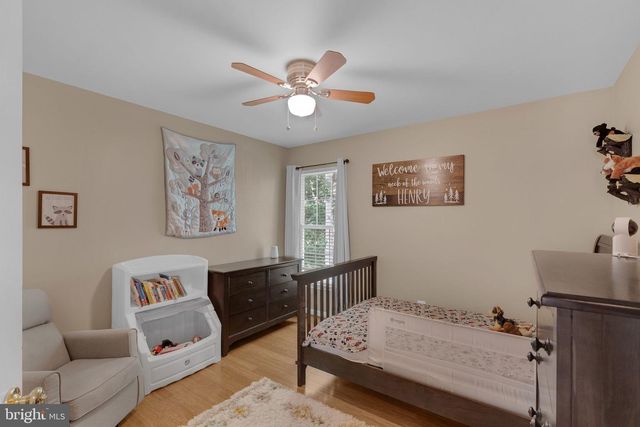 48 MONTGOMERY DR, Stafford, VA 22556