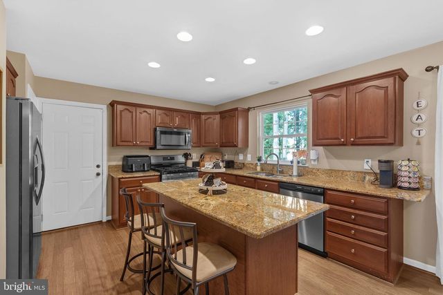 48 MONTGOMERY DR, Stafford, VA 22556
