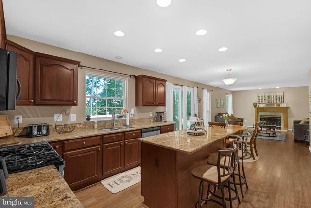 48 MONTGOMERY DR, Stafford, VA 22556