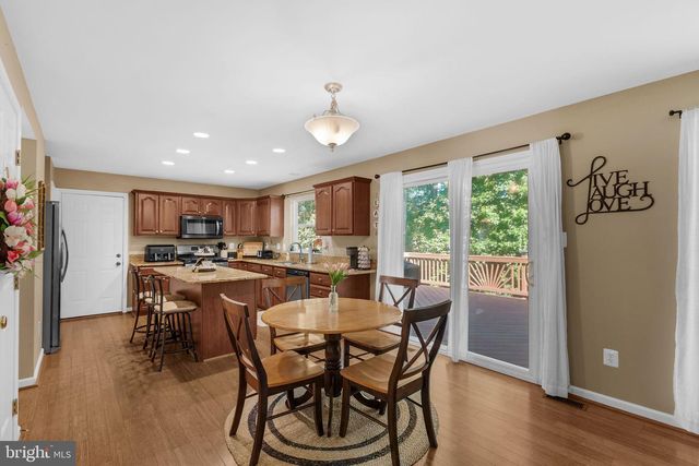 48 MONTGOMERY DR, Stafford, VA 22556