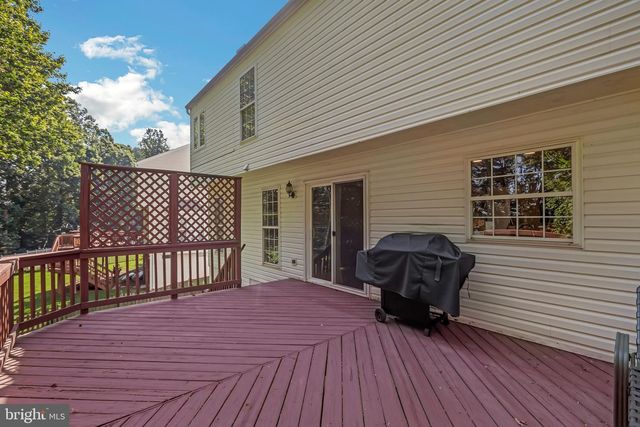 48 MONTGOMERY DR, Stafford, VA 22556