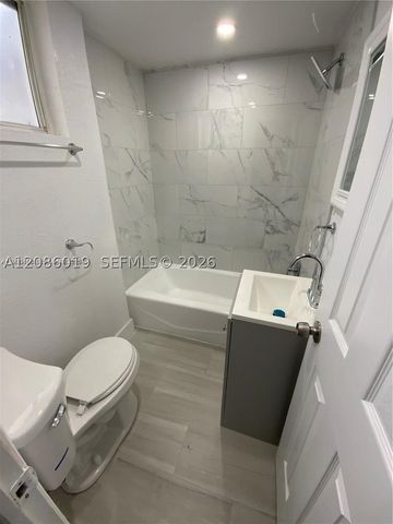 8141 NW 5th Ct, Miami, FL 33150