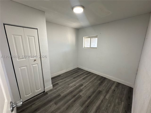 8141 NW 5th Ct, Miami, FL 33150