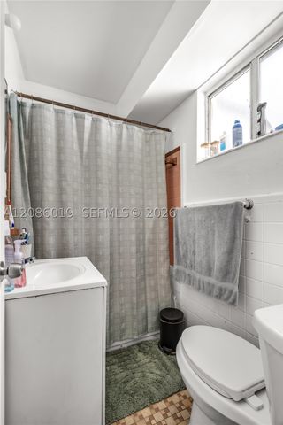 8141 NW 5th Ct, Miami, FL 33150