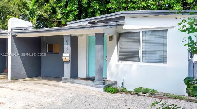 8141 NW 5th Ct, Miami, FL 33150
