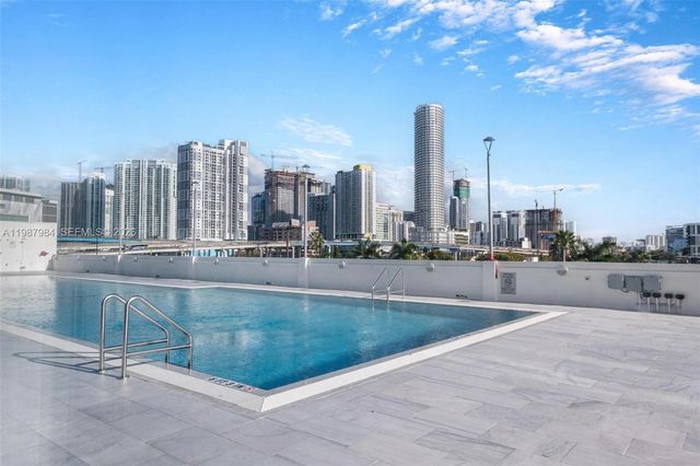 10 SW South River Dr 609, Miami, FL 33130