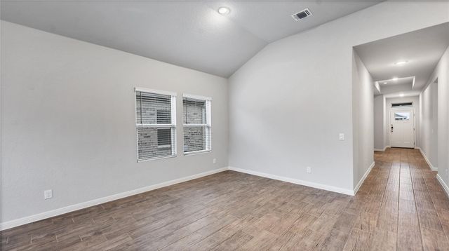 1941 Colonial Ave Ave, New Braunfels, TX 78130