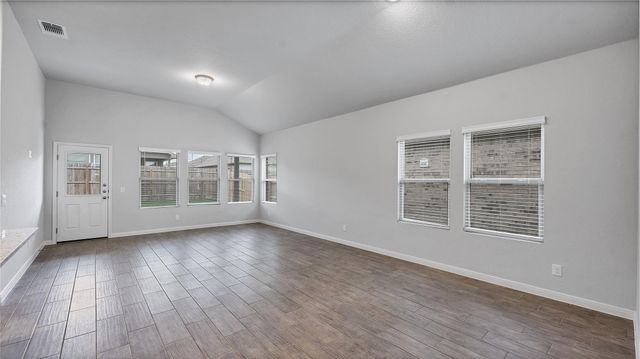 1941 Colonial Ave Ave, New Braunfels, TX 78130