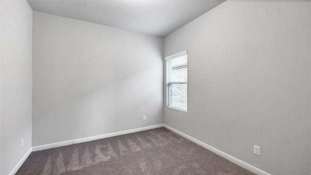 1941 Colonial Ave Ave, New Braunfels, TX 78130