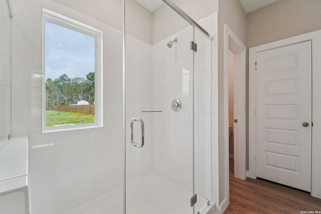 321 Firewheel Loop, Floresville, TX 78114
