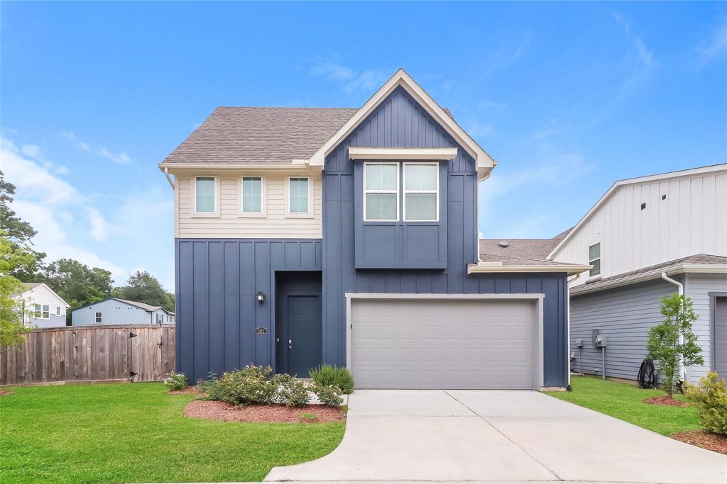 9835 Willow Creek Commerce Drive 101, Tomball, TX 77375