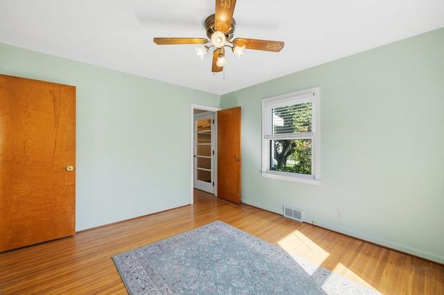 87 Traymore Road, Irondequoit, NY 14609