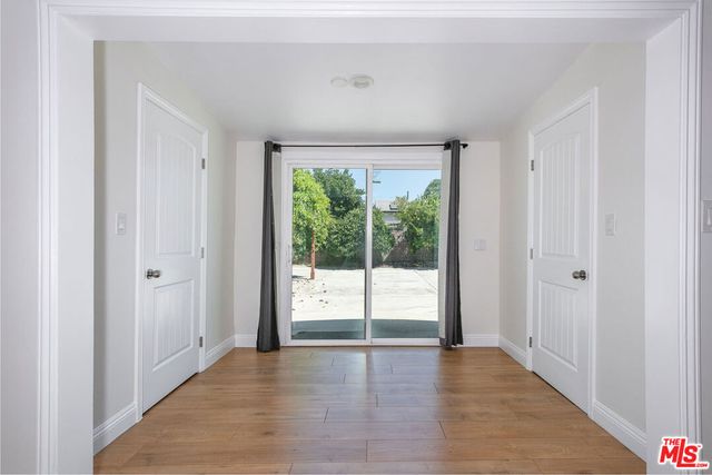 11817 Kittridge Street, Los Angeles, CA 91606