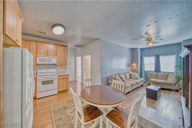 2330 Deadwood Street, Pahrump, NV 89048