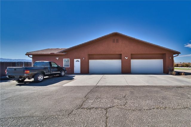 2330 Deadwood Street, Pahrump, NV 89048