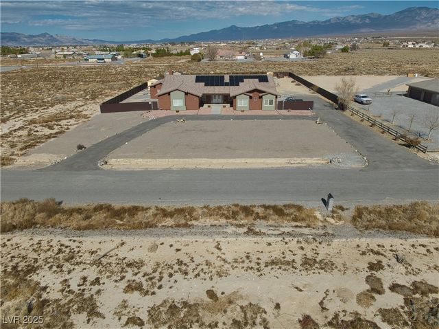 2330 Deadwood Street, Pahrump, NV 89048