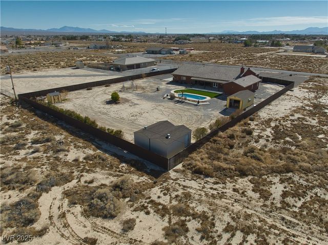 2330 Deadwood Street, Pahrump, NV 89048