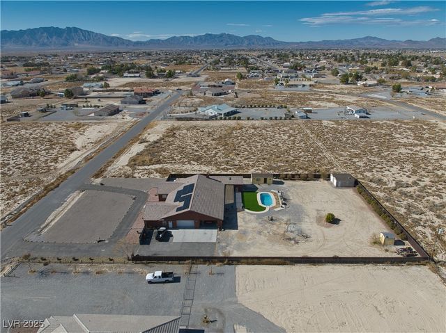 2330 Deadwood Street, Pahrump, NV 89048