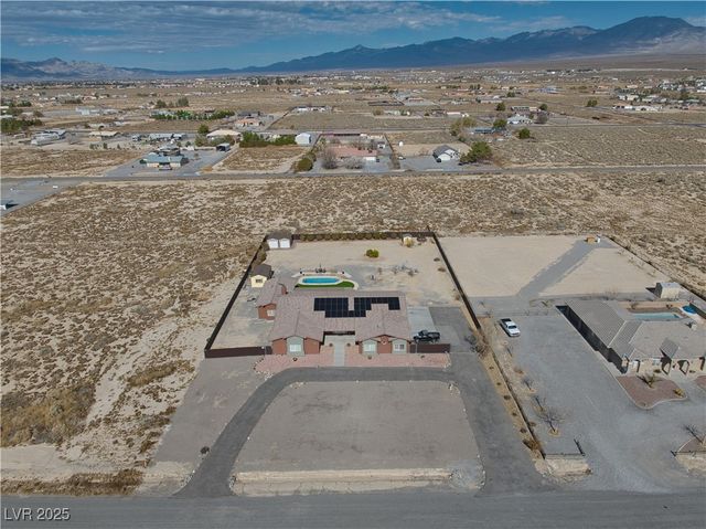 2330 Deadwood Street, Pahrump, NV 89048